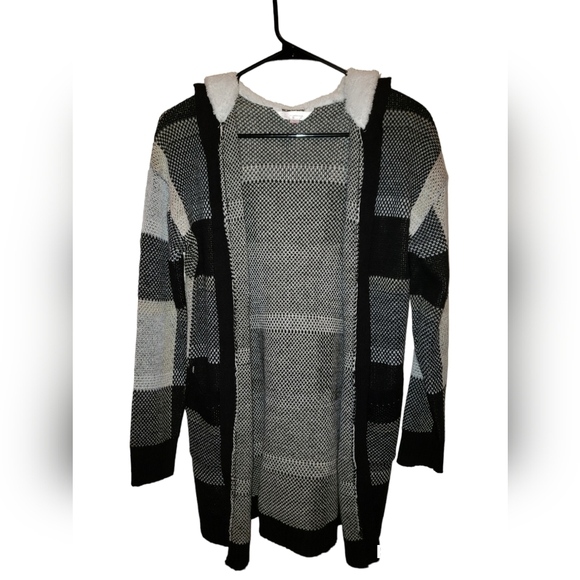 No Boundaries Juniors Jacquard Cardigan with Faux Sherpa Hood Size S - Picture 8 of 11